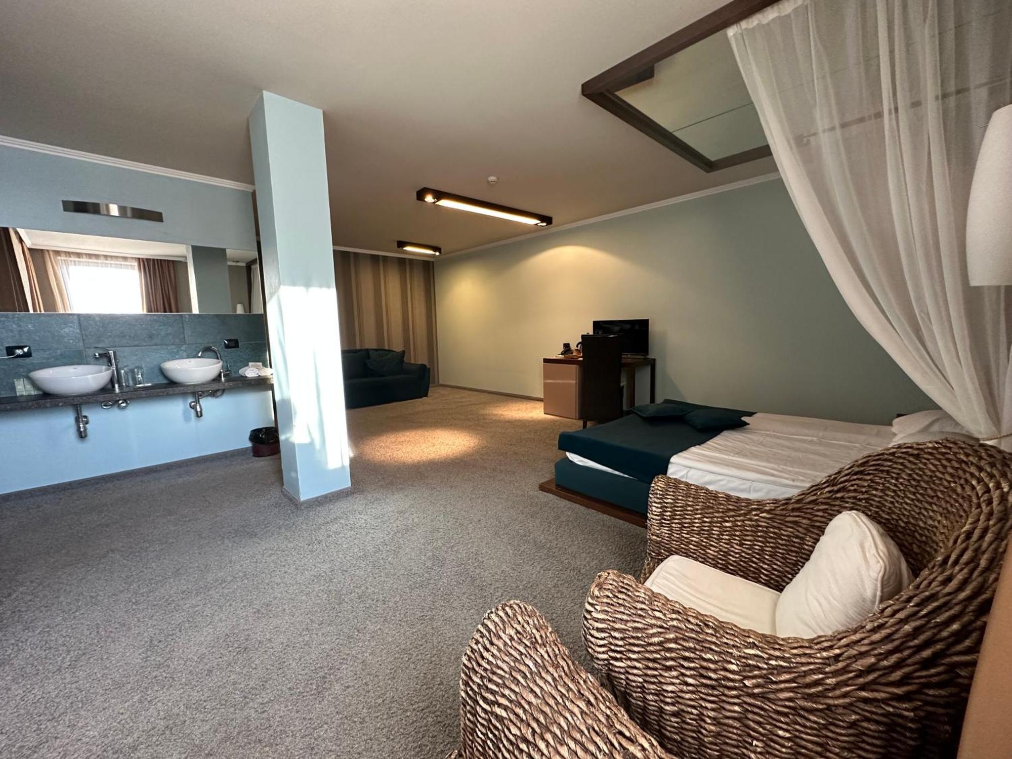 Regina Maria Spa Design Hotel Balchik Exterior photo